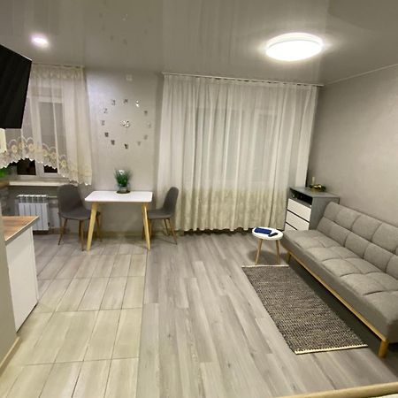 Apartments Апартамент Рабочая 81, Кирова Kirova Dnipro Exterior foto